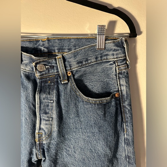 Vintage 90s Denim Levi’s 501 Jeans Button Fly 28x32 Excellent Condition - Picture 4 of 17